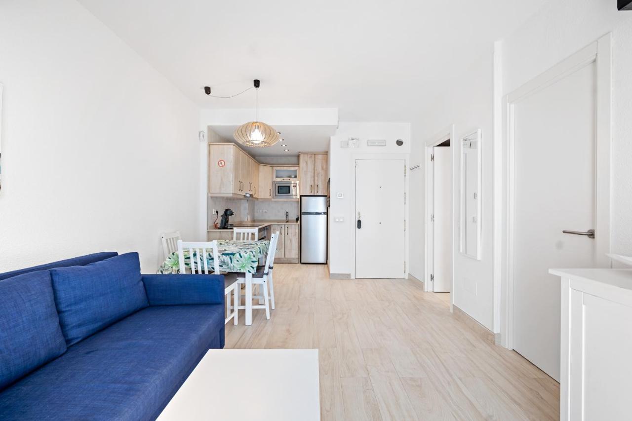 Benalbeach Sea View 24h Entry Apartament *